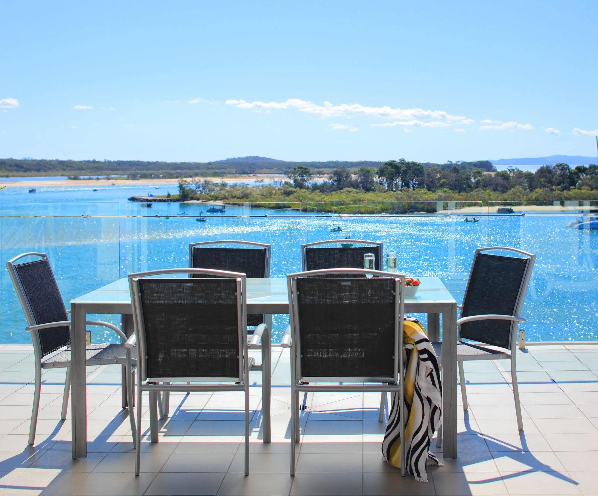 Noosa Quays Aparthotel Exterior photo