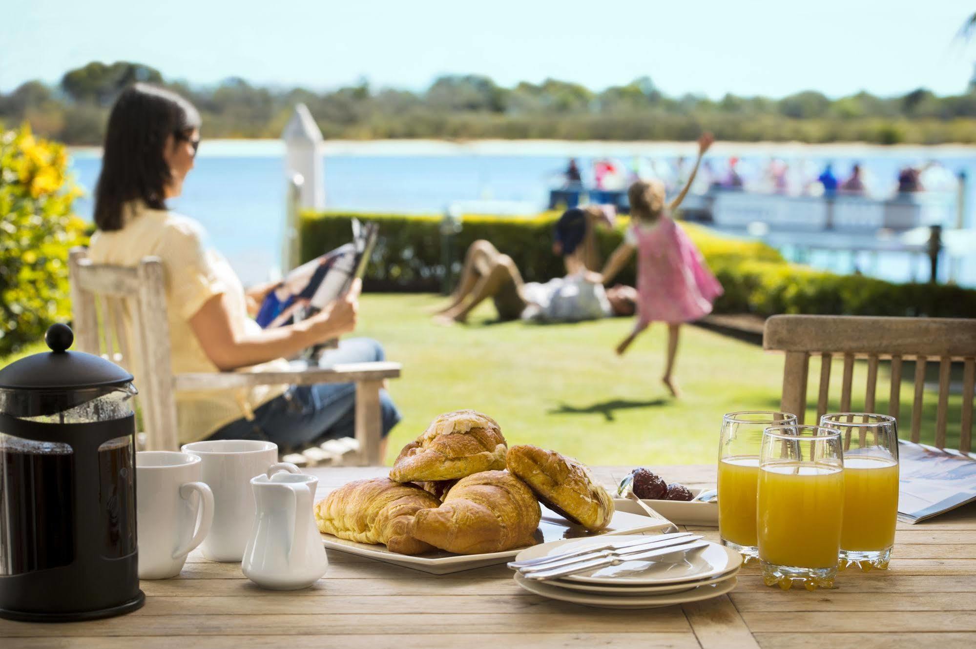 Noosa Quays Aparthotel Exterior photo