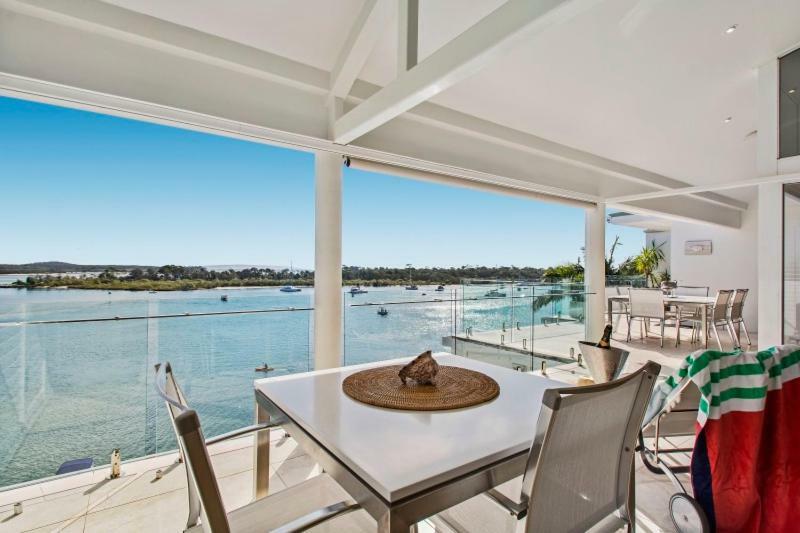 Noosa Quays Aparthotel Exterior photo